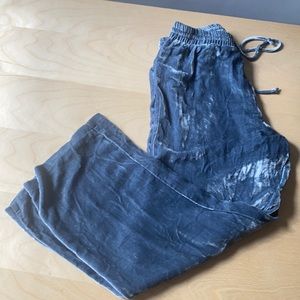 Reformation velvet cropped pants (blue)